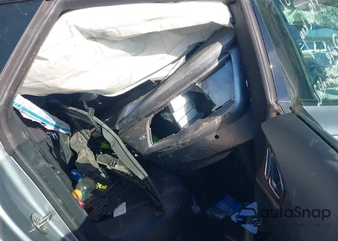 2016 Audi A7 3.0T Premium Plus z USA, uszkodzony, nr VIN WAU2GAFC4GN026431